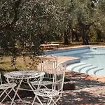 Drei-zimmer-panorama-wohnung Mit Terrasse Und Sommerpool By Interhome Lejlighed Pesaro