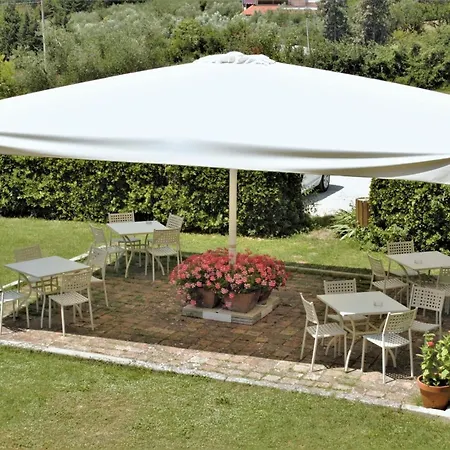 アパート Drei-zimmer-panorama-wohnung Mit Terrasse Und Sommerpool By Interhome *