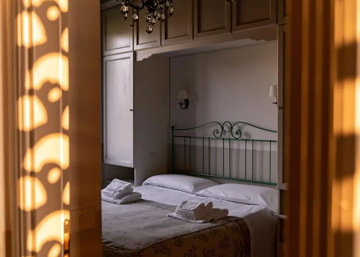 Apartamento Drei-zimmer-panorama-wohnung Mit Terrasse Und Sommerpool By Interhome Pésaro