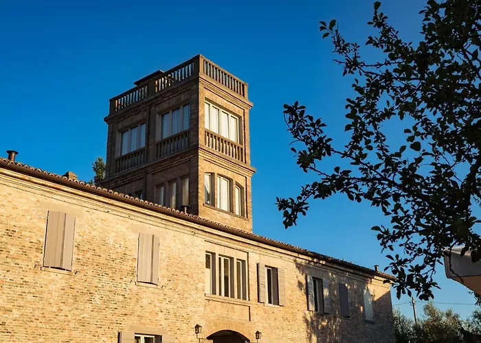 Drei-zimmer-panorama-wohnung Mit Terrasse Und Sommerpool By Interhome * Pésaro