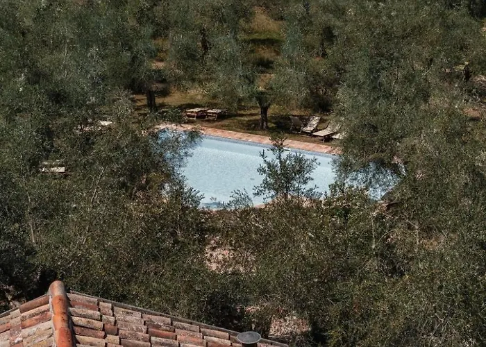 Apartamento Drei-zimmer-panorama-wohnung Mit Terrasse Und Sommerpool By Interhome *