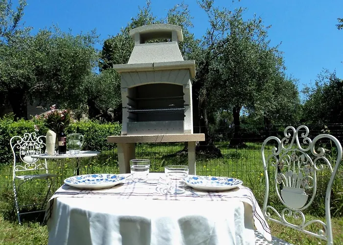 Drei-zimmer-panorama-wohnung Mit Terrasse Und Sommerpool By Interhome Apartment *